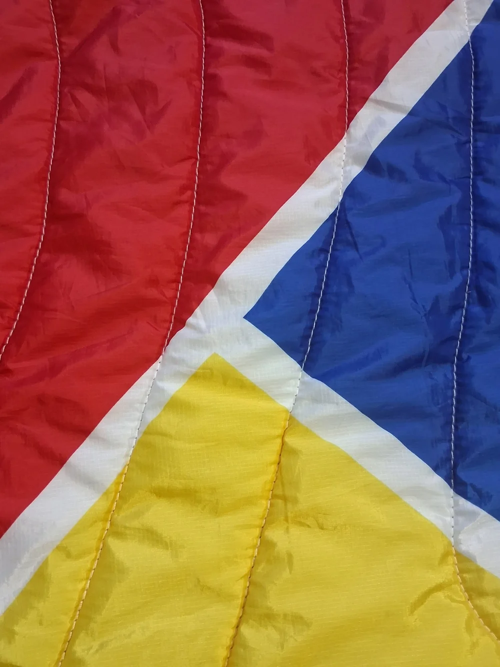 Rumpl Original Puffy Mini Blanket 40×28 Camping Colorblock No Sack